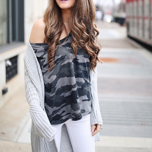 Current Elliott Distressed Black Camo Cotton Tee T-Shirt - Picture 2 of 7